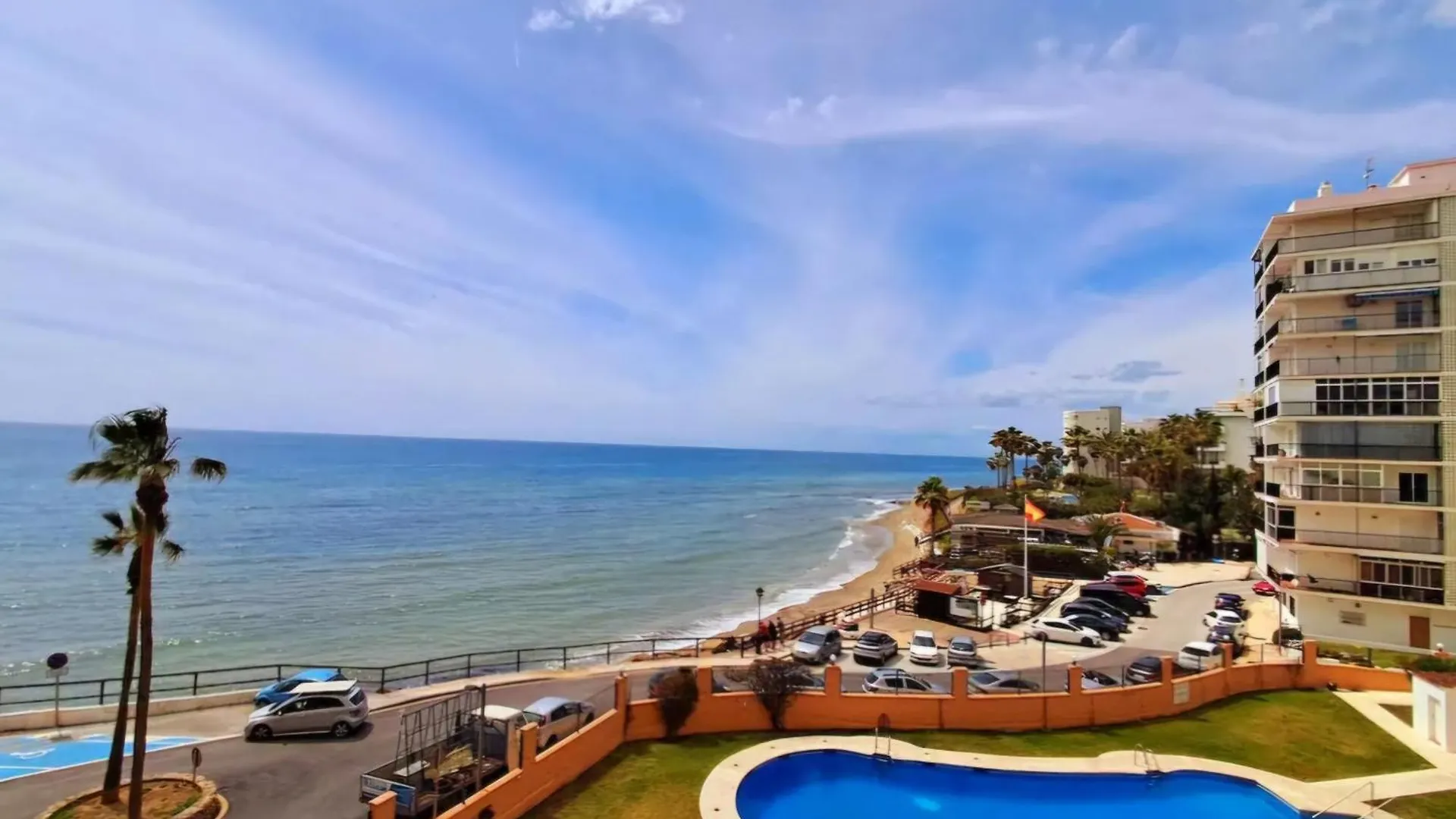Beachfront Studio Sitio de Calahonda